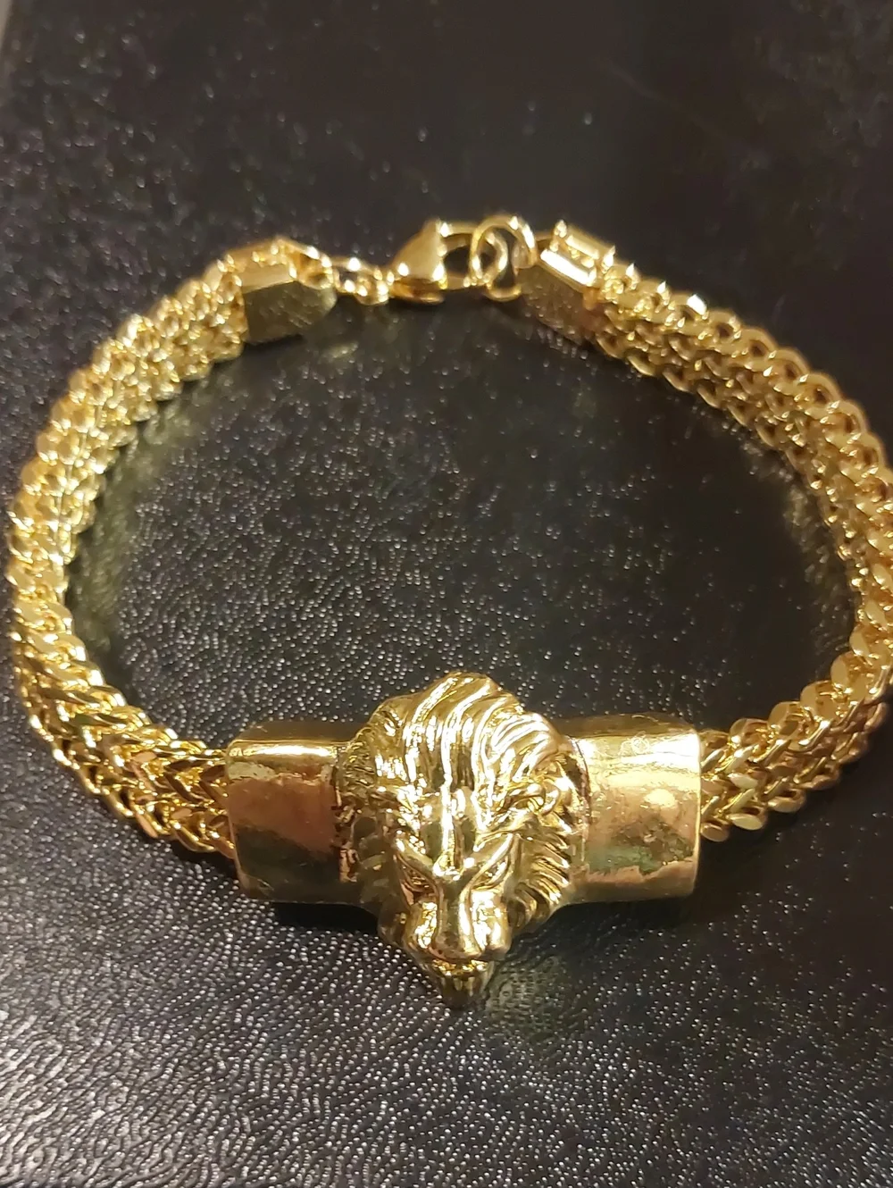 Men's Heavy Bold Gold Lion Head Link Chain Bracelet